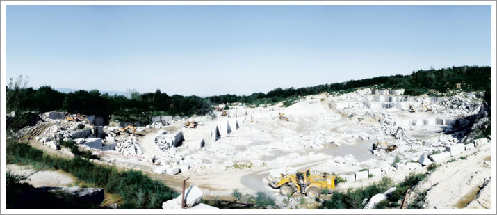 CORDEIRO JUNIOR, granits et monuments extraits et fabriqués en France